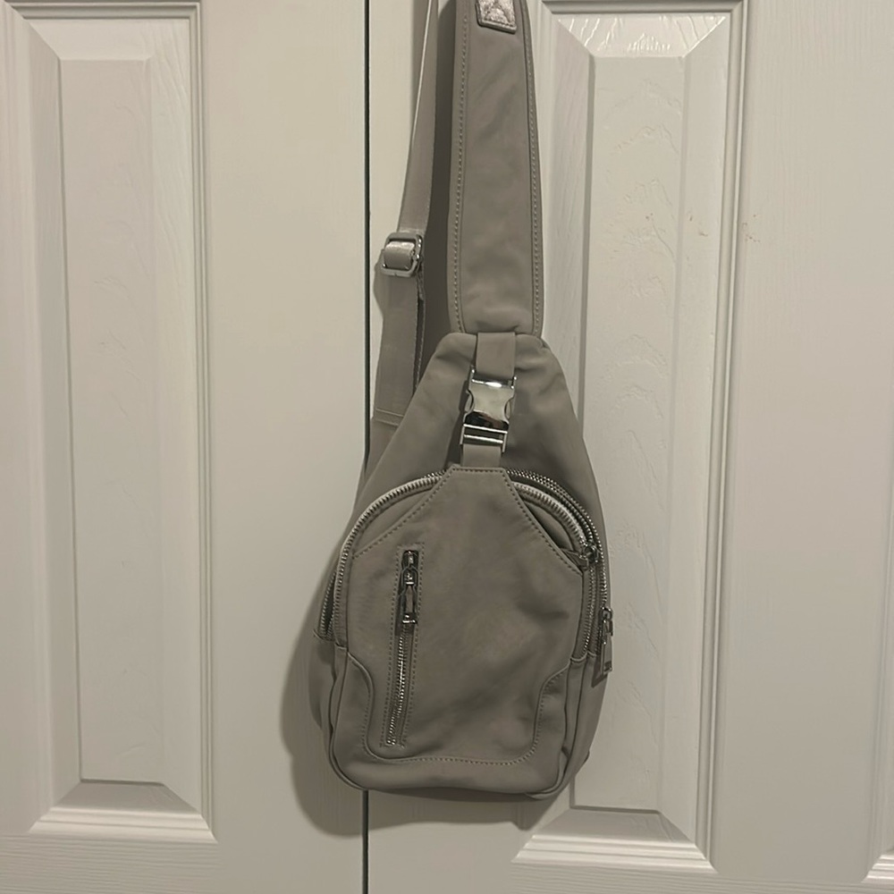 Women’s purse.